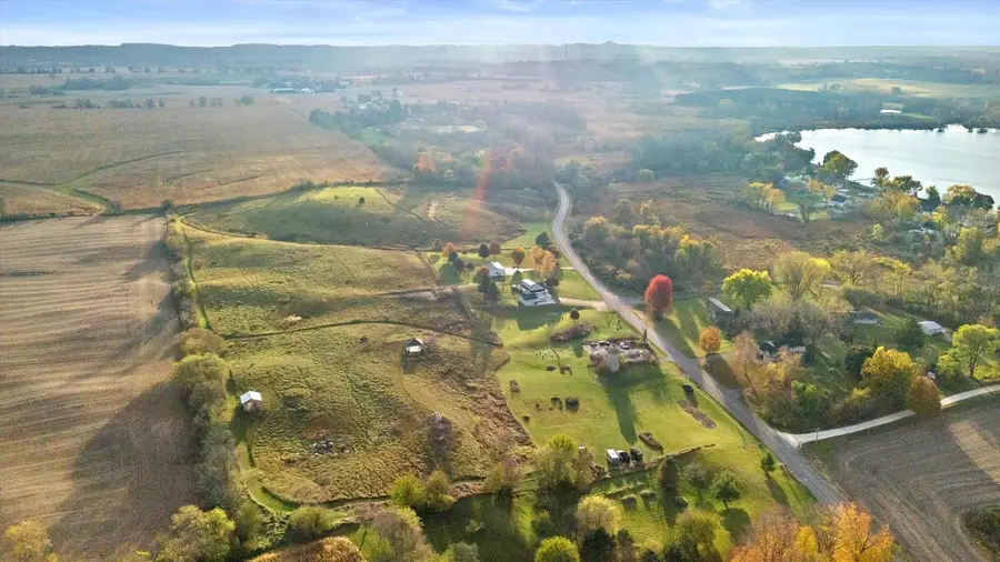 7542 W WATERFORD ROAD #Lt3, Hartford, WI 53027 - Image #2