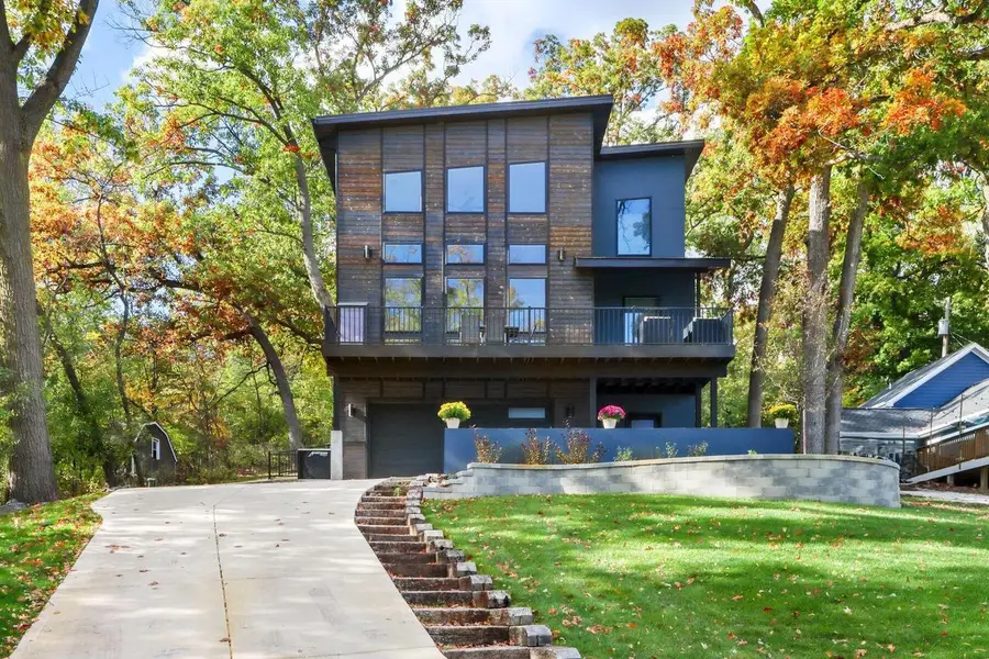 317 Crocus STREET, Williams Bay, WI 53191 - Image #2