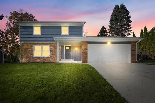 1569 Parkview LANE, Port Washington, WI 53074