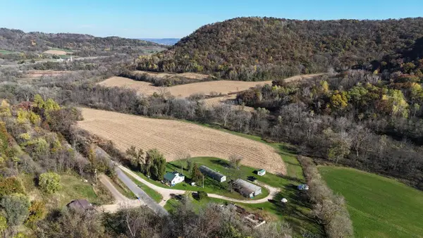 44467 Dakota Valley DRIVE, Dakota, MN 55925