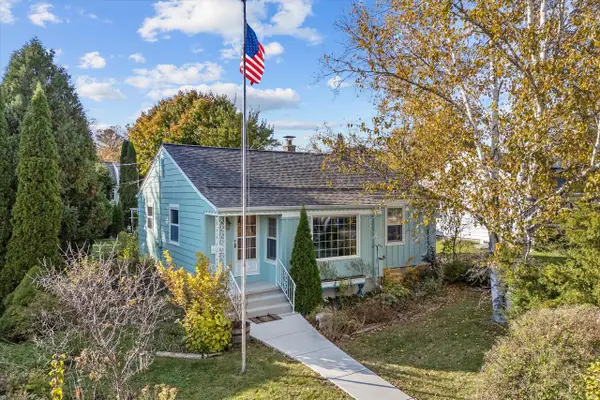 1109 7th AVENUE, Grafton, WI 53024