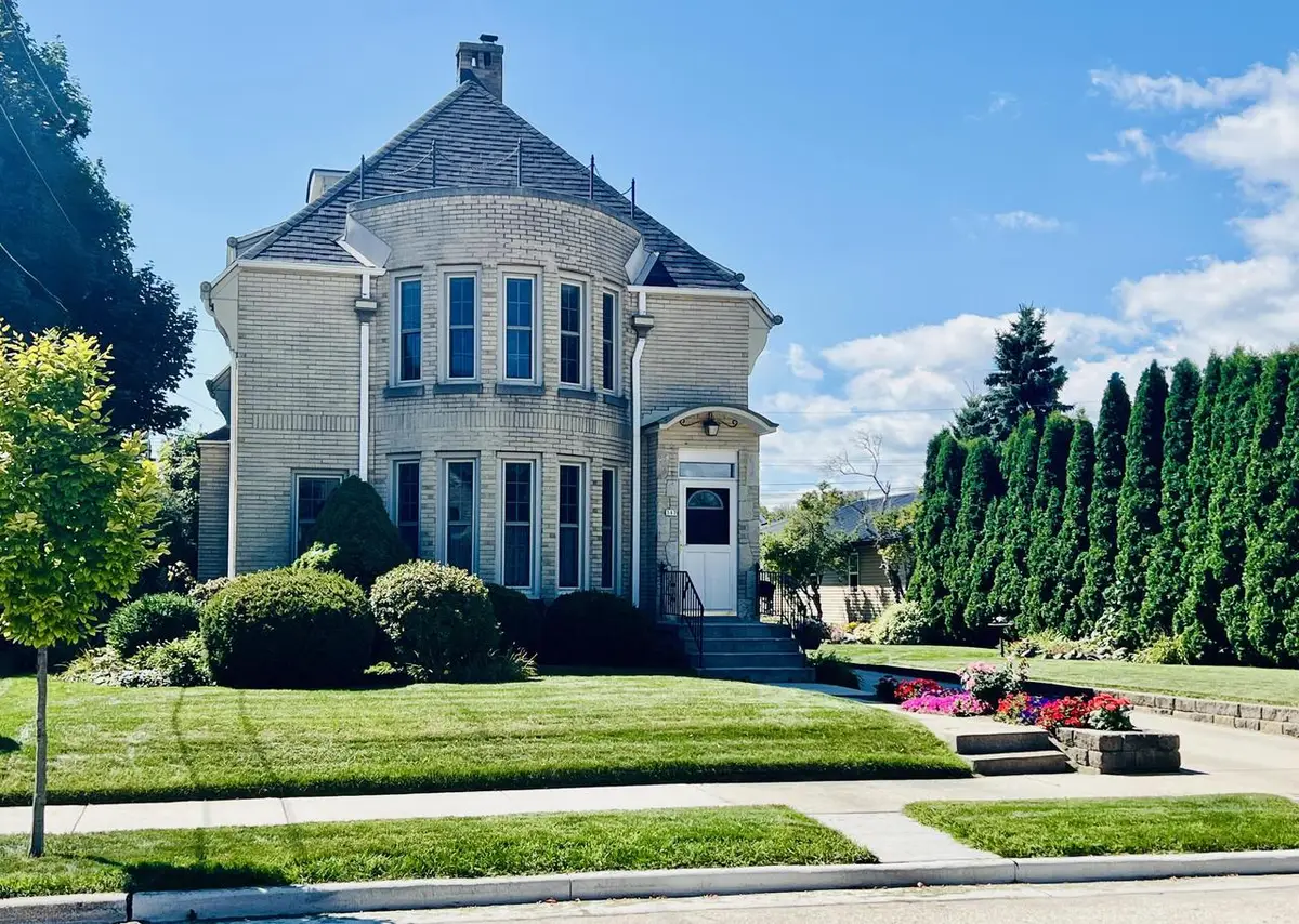 317 Euclid AVENUE, Sheboygan, WI 53083 - Image #1