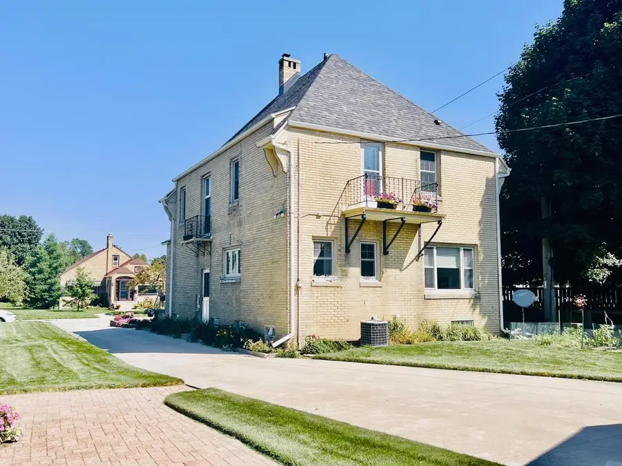 317 Euclid AVENUE, Sheboygan, WI 53083 - Image #3