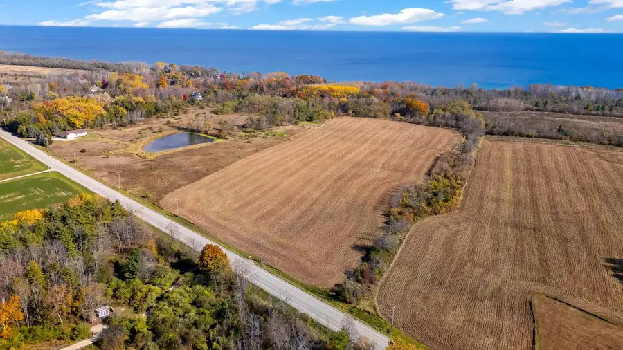 1788 LAKE SHORE ROAD, Grafton, WI 53024 - Image #3