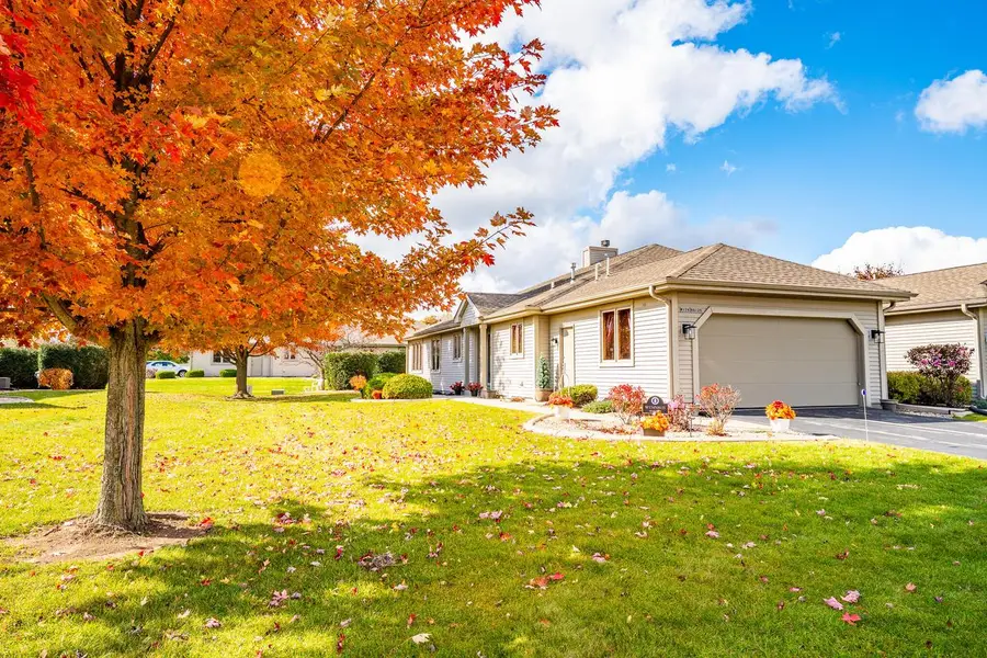 W174N8125 Shady LANE, Menomonee Falls, WI 53051 - Image #2