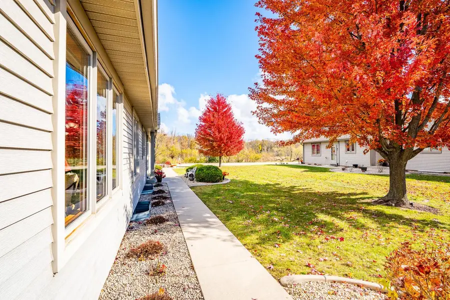 W174N8125 Shady LANE, Menomonee Falls, WI 53051 - Image #3