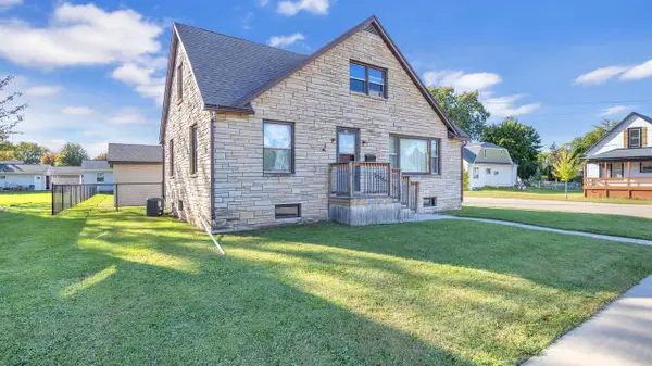 1011 Bechaud AVENUE, North Fond Du Lac, WI 54937