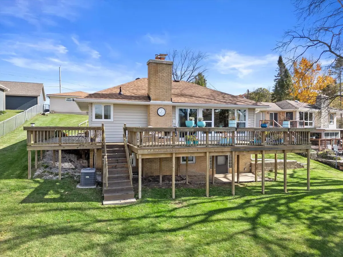 5730 N River Bay ROAD, Waterford, WI 53185 - Image #1