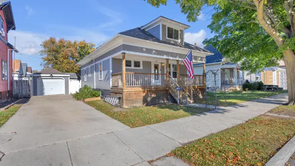 1720 Alexander COURT, Sheboygan, WI 53081