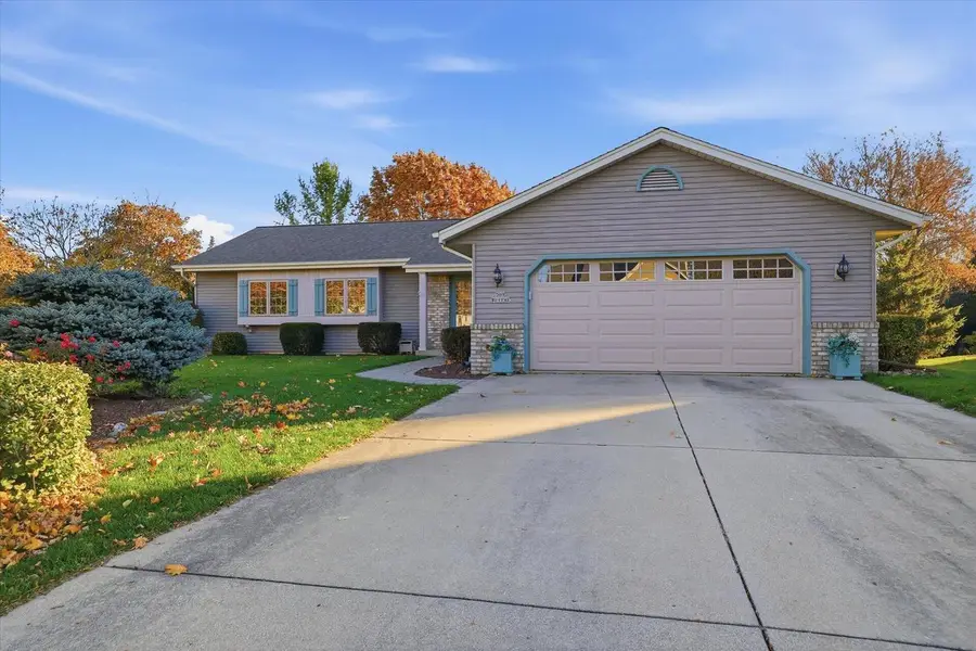 S85W19793 Meadowlands COURT, Muskego, WI 53150 - Image #3