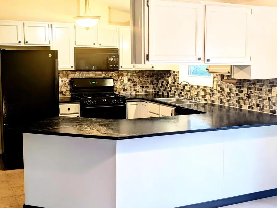 N7436 Grand View DRIVE, Whitewater, WI 53190 - Image #2