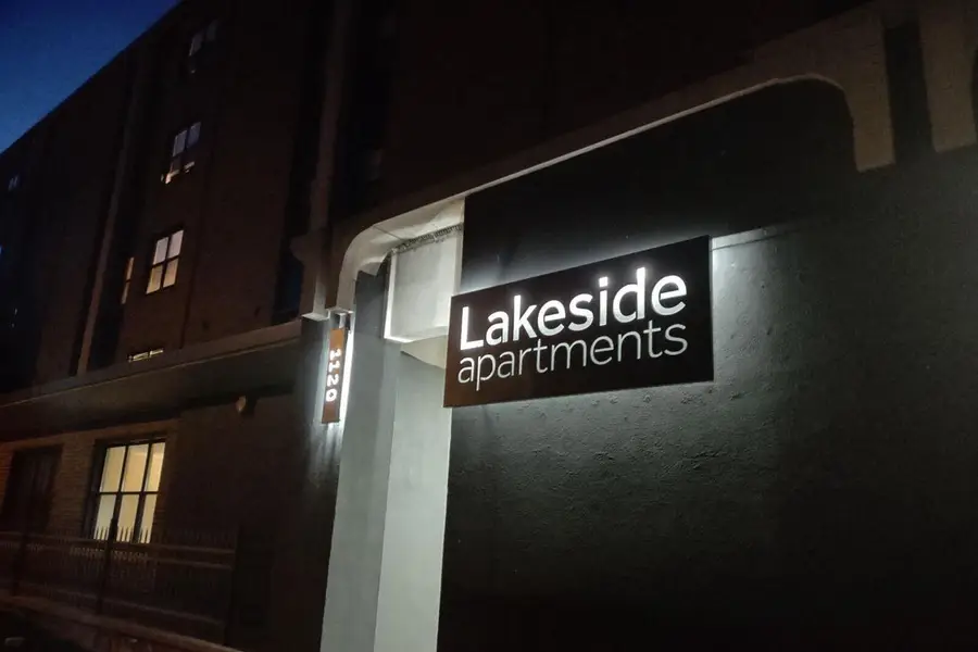 1120 E Parkway AVENUE, Oshkosh, WI 54901 - Image #3