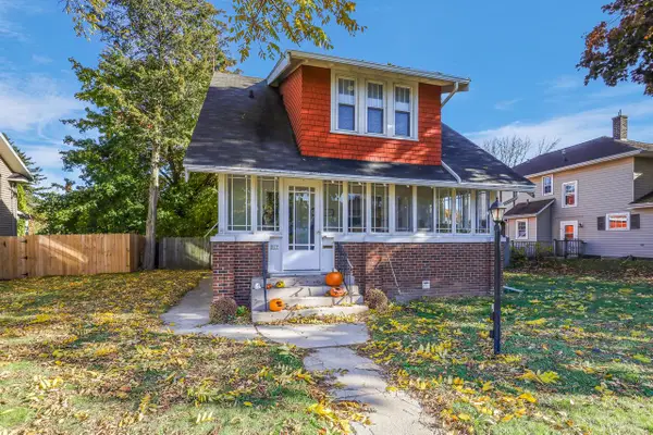 917 N 6th STREET, Manitowoc, WI 54220