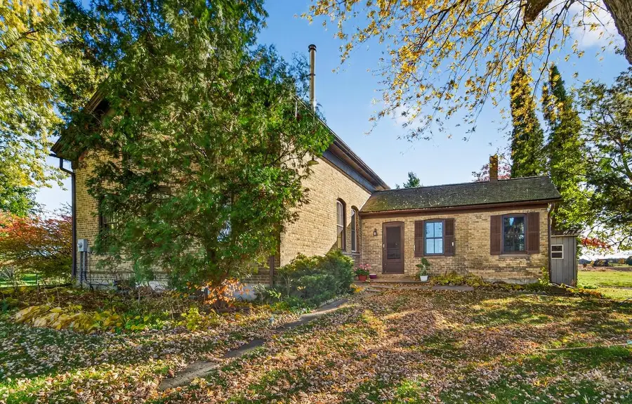 N1003 Plymouth TRAIL, New Holstein, WI 53061 - Image #2