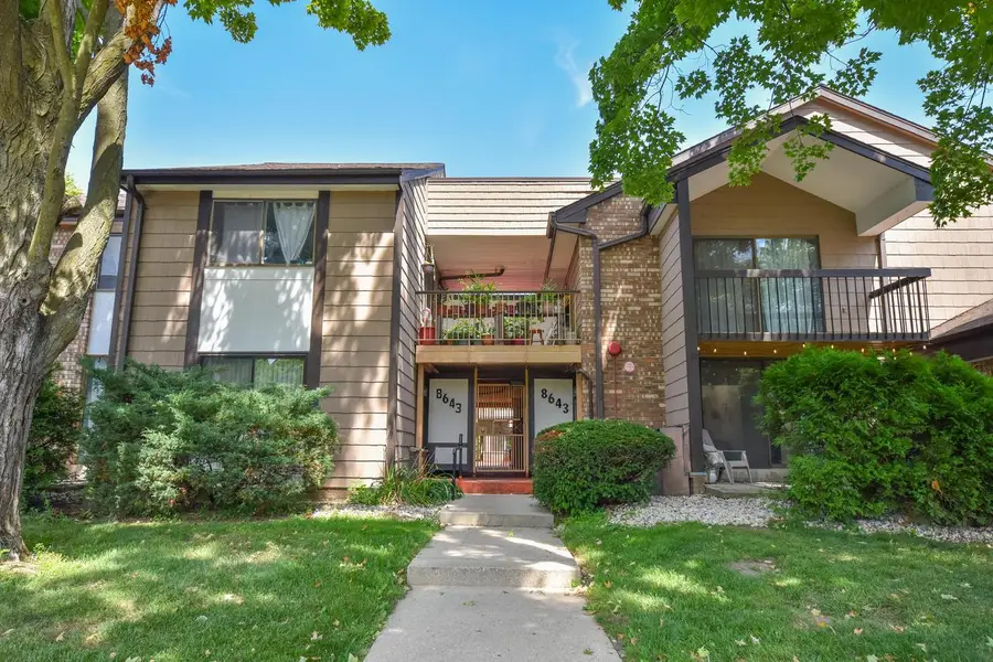 8643 N Servite DRIVE #112, Milwaukee, WI 53223 - Image #2
