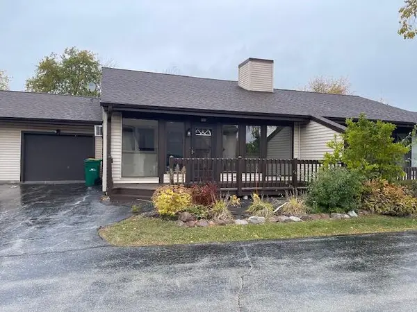 208 E Drexel AVENUE, Oak Creek, WI 53154