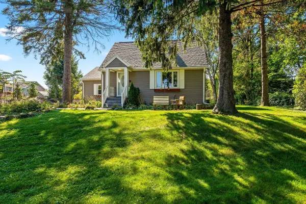 11111 W Edgerton AVENUE, Hales Corners, WI 53130