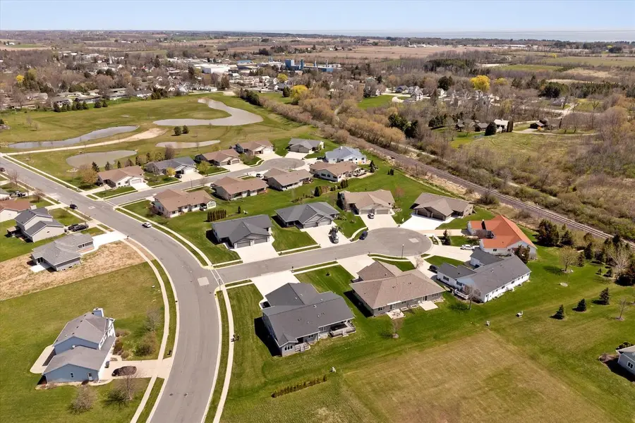 116 Sunrise COURT, Cedar Grove, WI 53013 - Image #2