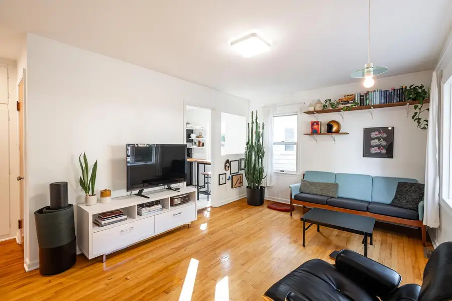 4278 S Pine AVENUE, Milwaukee, WI 53207 - Image #3