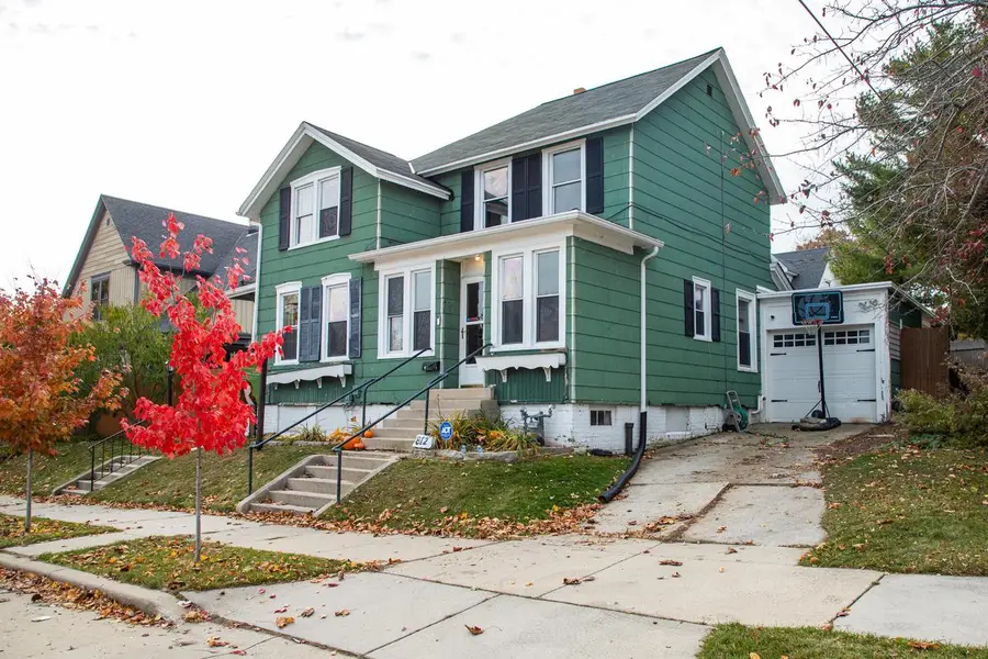 812 N 5th STREET, Sheboygan, WI 53081 - Image #2