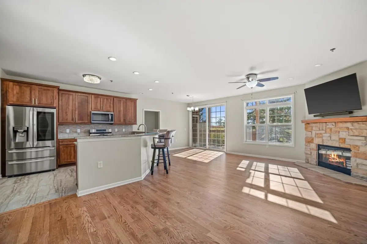 9227 S 51st STREET #204, Franklin, WI 53132 - Image #1