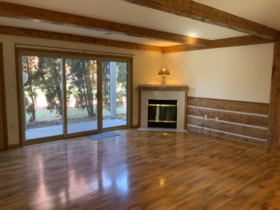 976 ROSELAND DRIVE #2, Kewaskum, WI 53040 - Image #2
