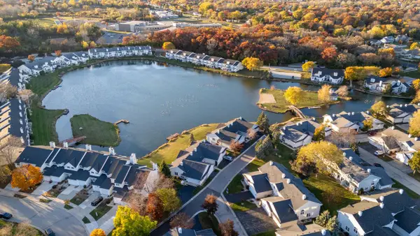 8407 S 76th STREET, Franklin, WI 53132