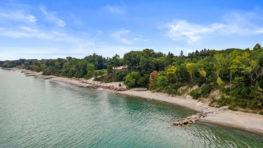 1701 Heather LANE, Racine, WI 53402 - Image #2