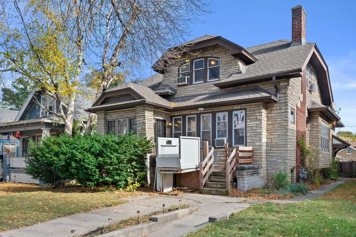 2418 N 48th STREET, Milwaukee, WI 53210 - #1