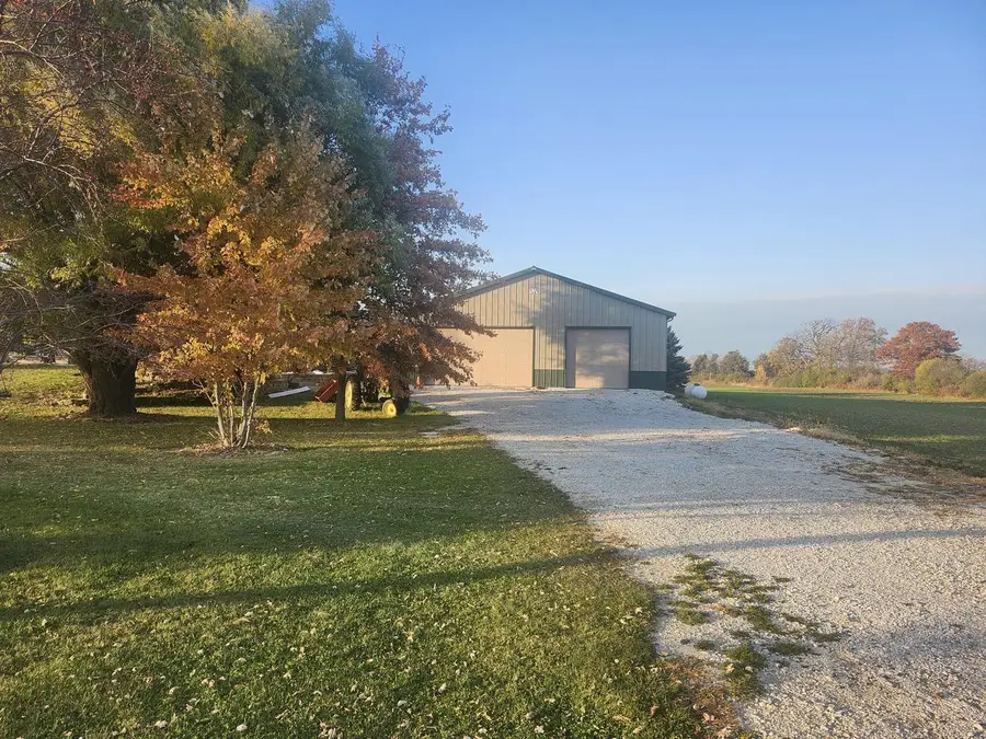 22302 Church ROAD, Kansasville, WI 53139 - Image #3