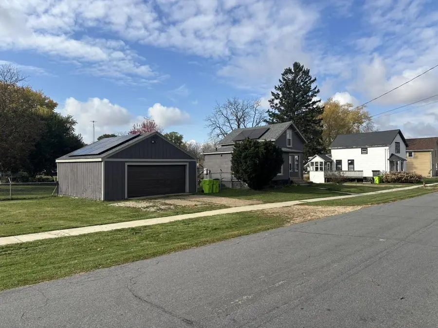137 Plain STREET, Sharon, WI 53585 - Image #2