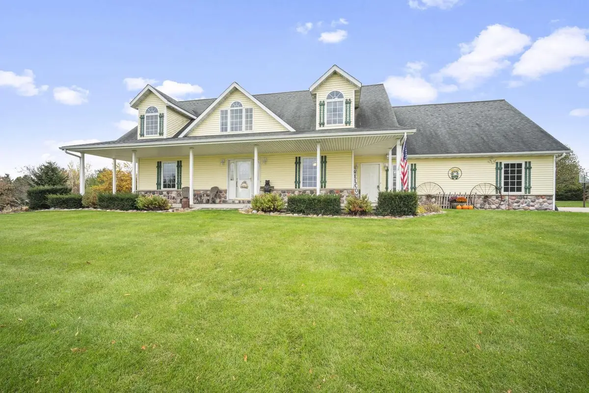 W2454 Timber COURT, Campbellsport, WI 53010 - Image #1