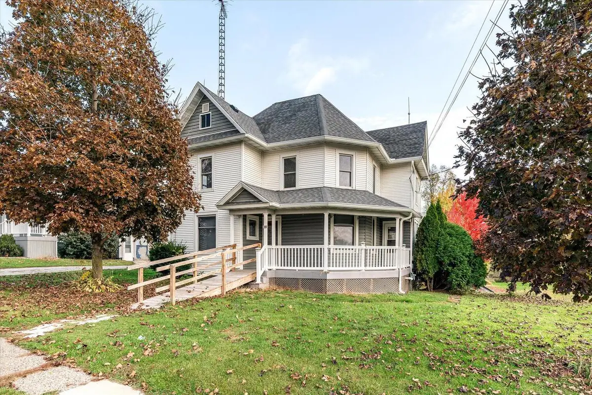 400 N Main STREET, Patch Grove, WI 53817 - Image #1