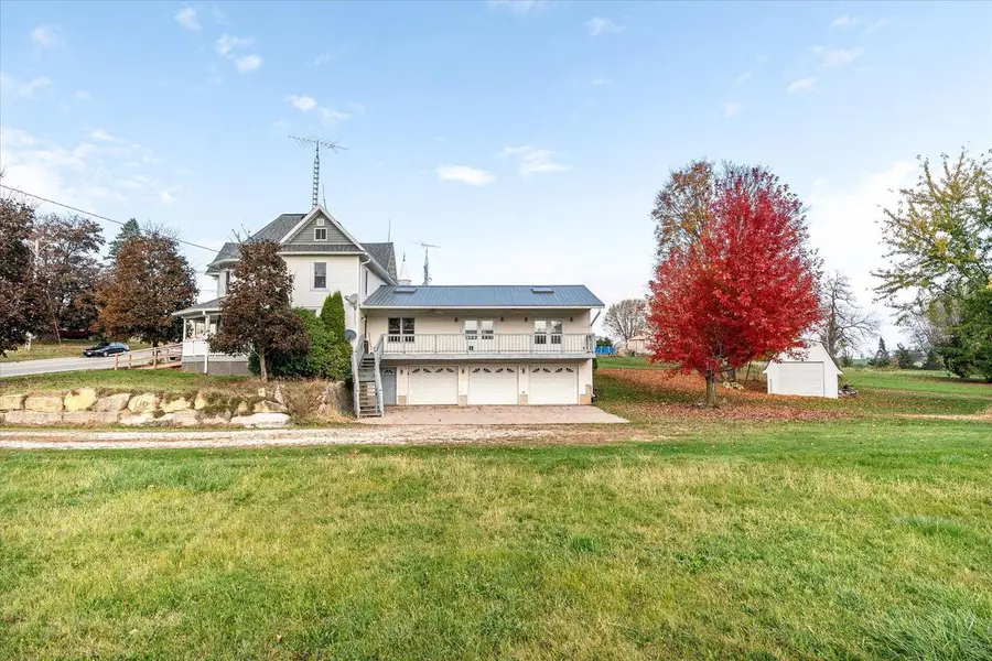 400 N Main STREET, Patch Grove, WI 53817 - Image #2