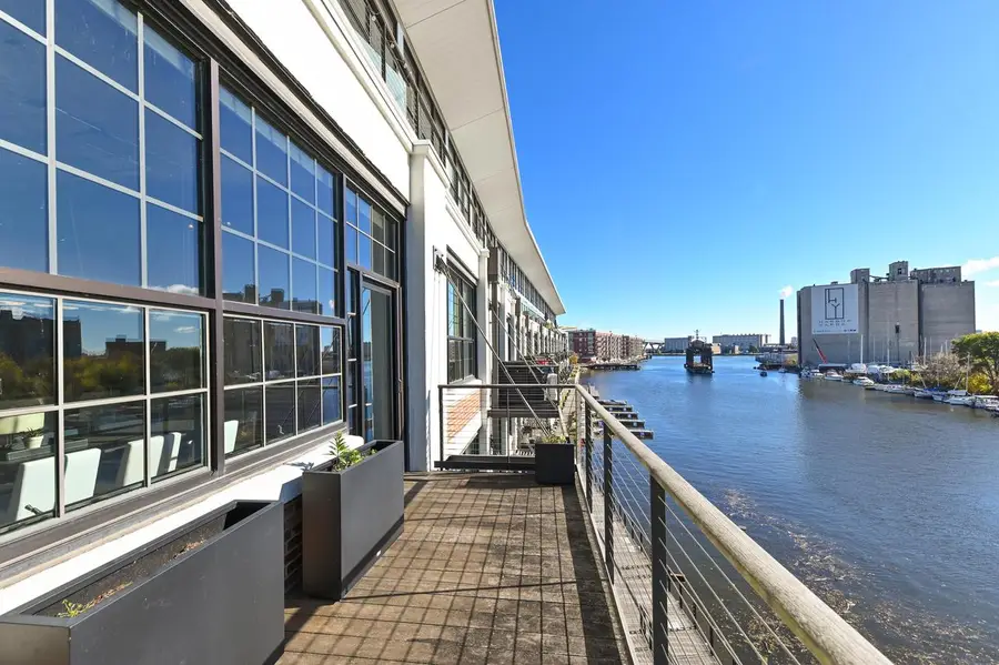 311 E Erie STREET #318, Milwaukee, WI 53202 - Image #2