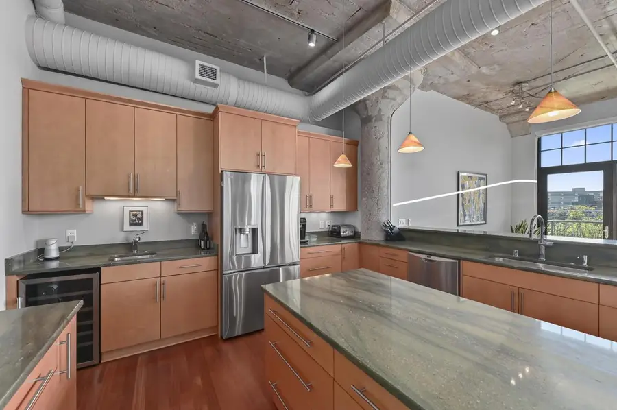 311 E Erie STREET #318, Milwaukee, WI 53202 - Image #3