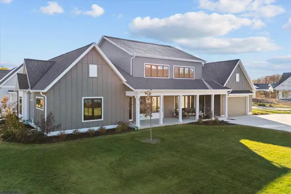 525 Meadow CIRCLE E, Kohler, WI 53044