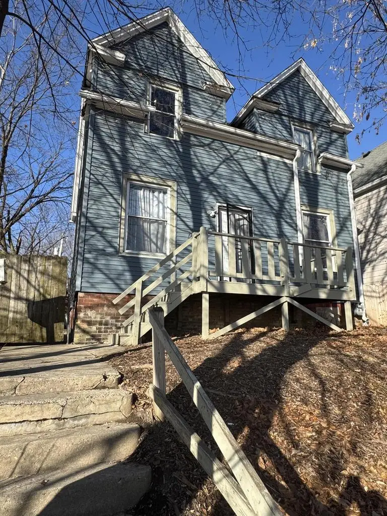1425 N 35th STREET, Milwaukee, WI 53208 - Image #1