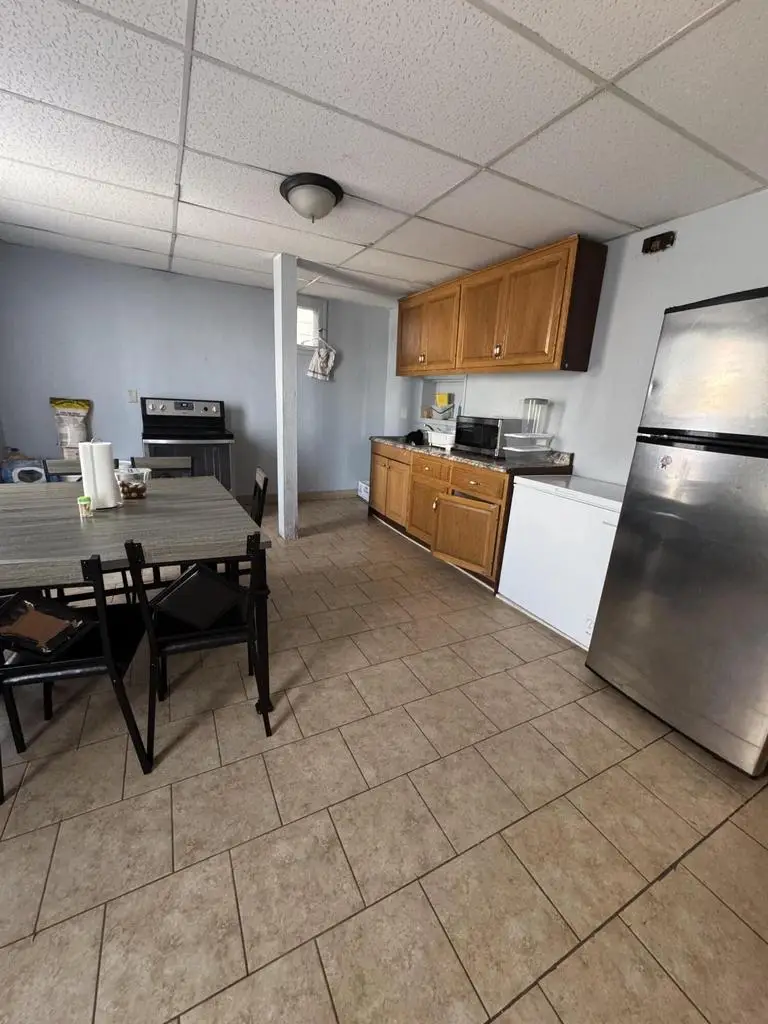 1425 N 35th STREET, Milwaukee, WI 53208 - Image #2