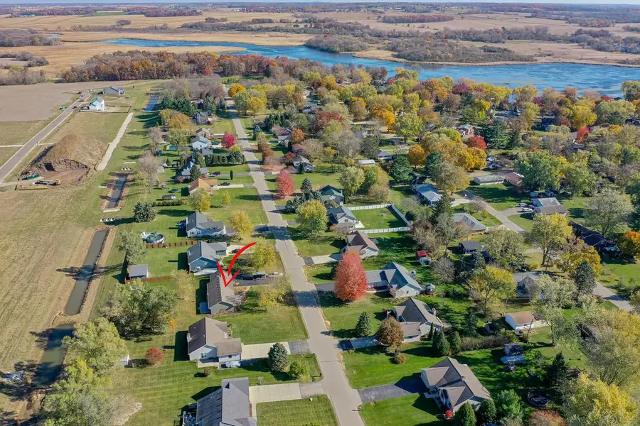 530 Valencia DRIVE, Delavan, WI 53115 - Image #3