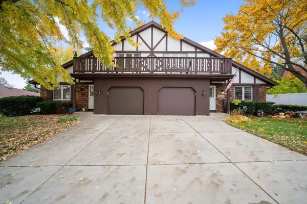 129 S Grandview BOULEVARD #131, Waukesha, WI 53188