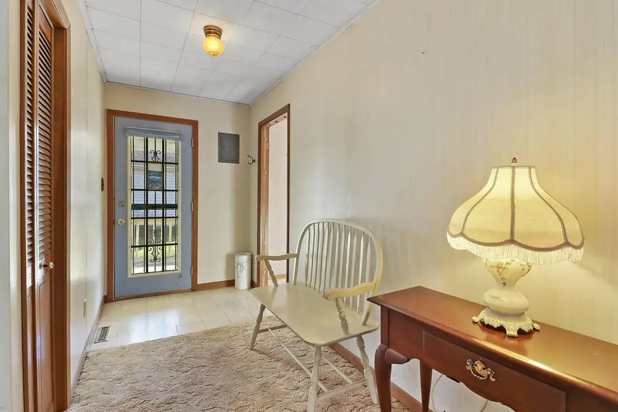 W1020 Narcissus ROAD, Genoa City, WI 53128 - Image #3