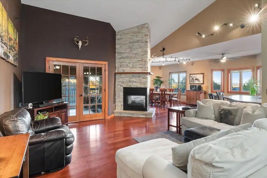 726 4th STREET N, La Crescent, MN 55947 - Image #2