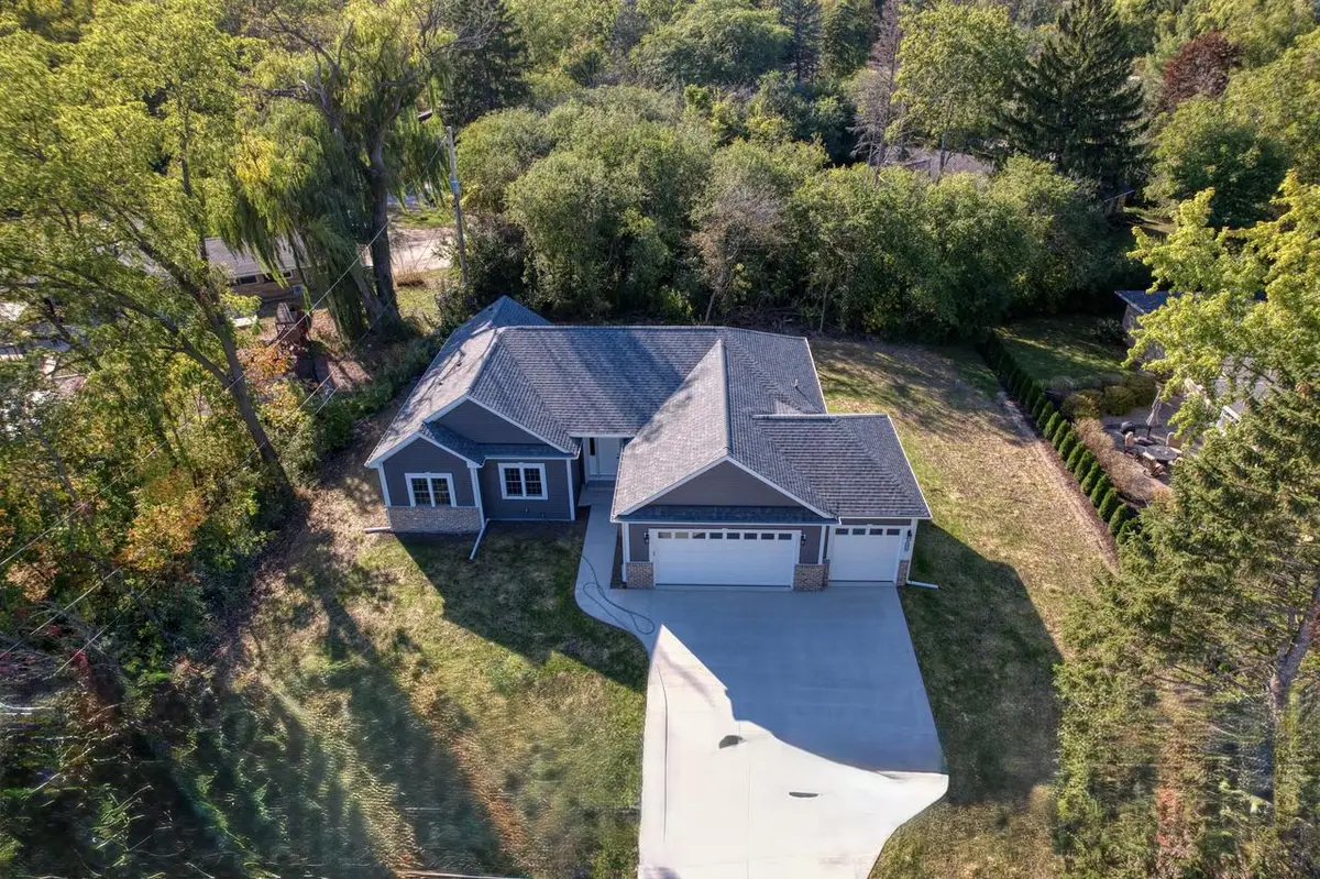 4218 Meachem ROAD, Mount Pleasant, WI 53403 - Image #1