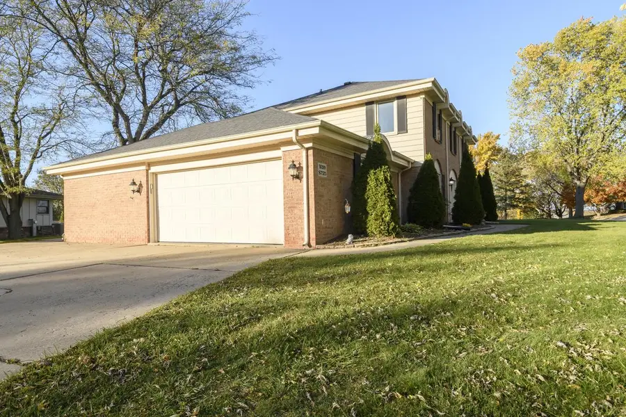 W199S7525 Lakeview DRIVE, Muskego, WI 53150 - Image #2