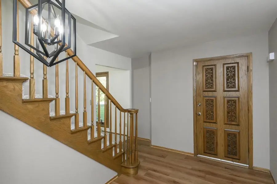 W199S7525 Lakeview DRIVE, Muskego, WI 53150 - Image #3