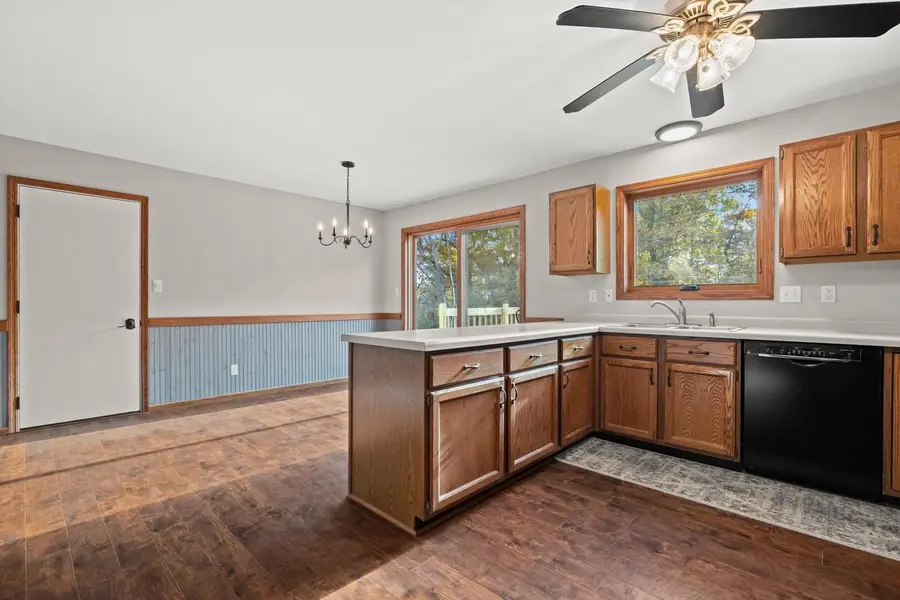 31037 Grand DRIVE, Waterford, WI 53185 - Image #2