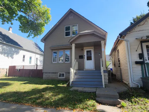 2174 S 14th STREET, Milwaukee, WI 53215