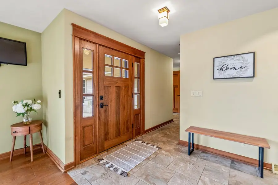 7200 Cork LANE, Hartford, WI 53027 - Image #2