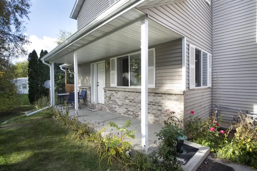 104 Mallard CIRCLE, Beaver Dam, WI 53916 - Image #3